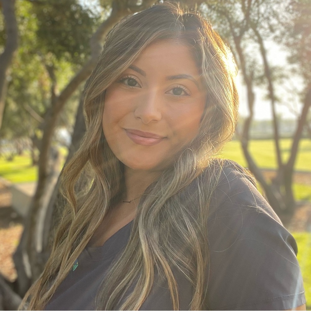 Meet your Posher, Kaydi